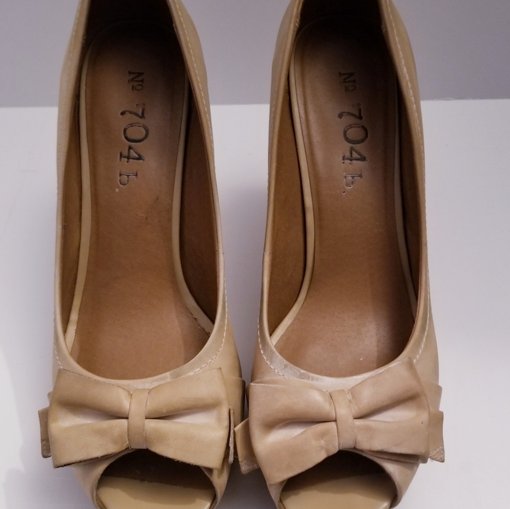 N° 704 b Ashley Cream Heel